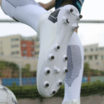 705 soccer shoes3