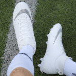 705 soccer shoes4